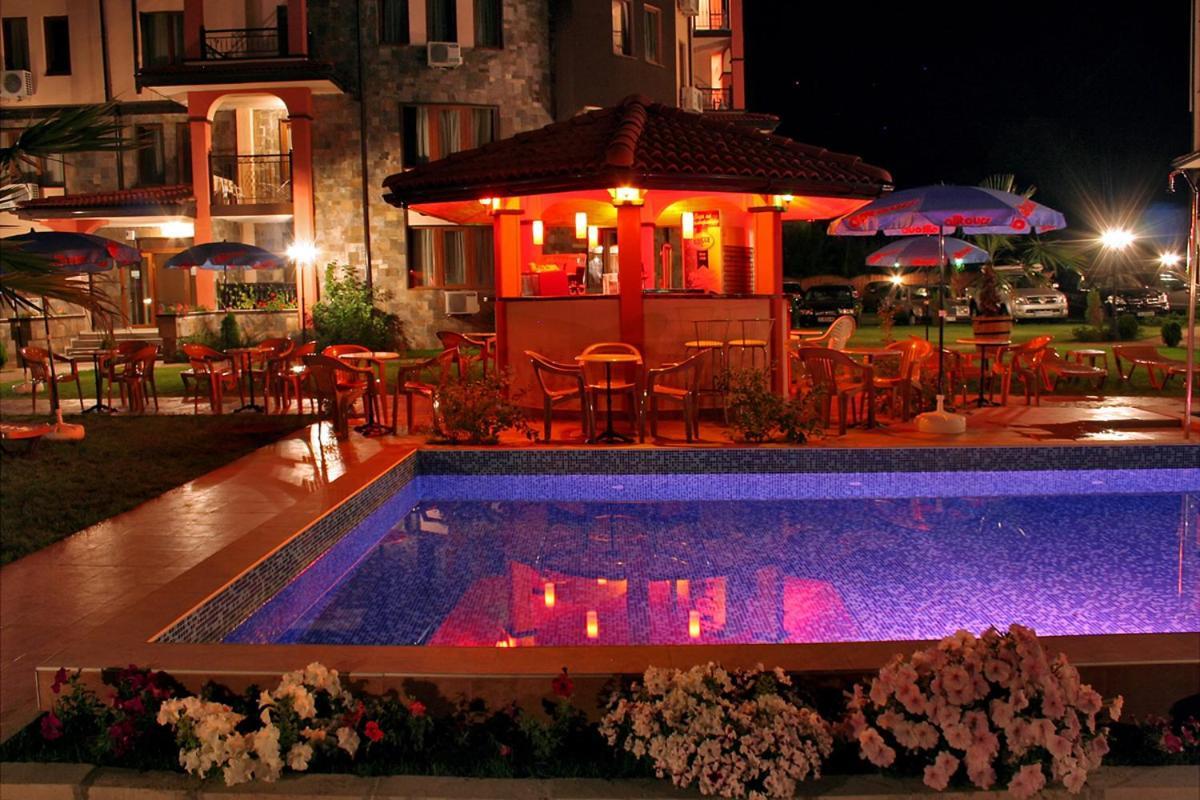 South Beach Hotel - New Management And Free Beach Access Tsarevo Esterno foto