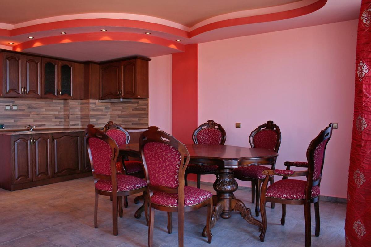 South Beach Hotel - New Management And Free Beach Access Tsarevo Esterno foto