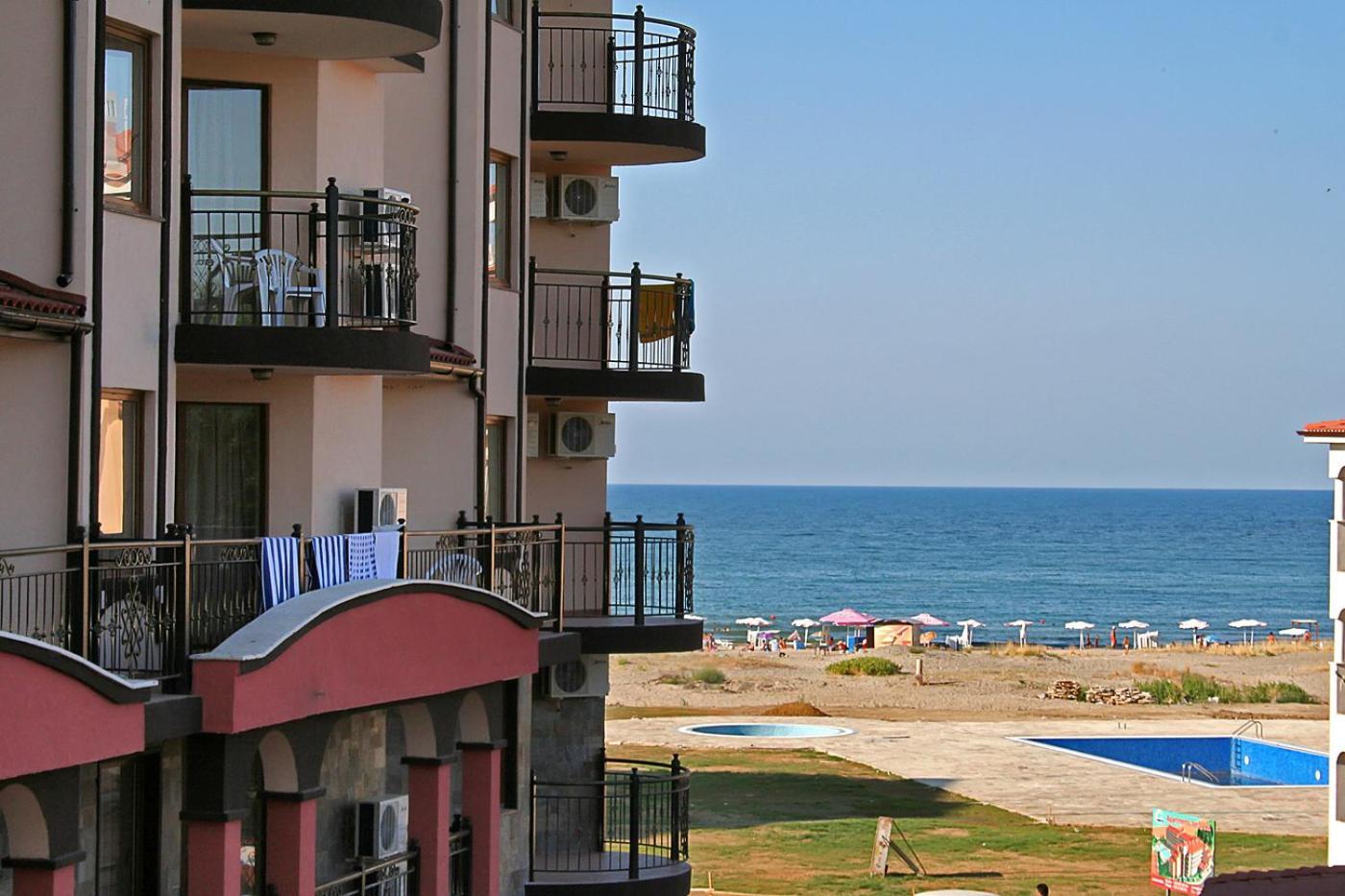 South Beach Hotel - New Management And Free Beach Access Tsarevo Esterno foto