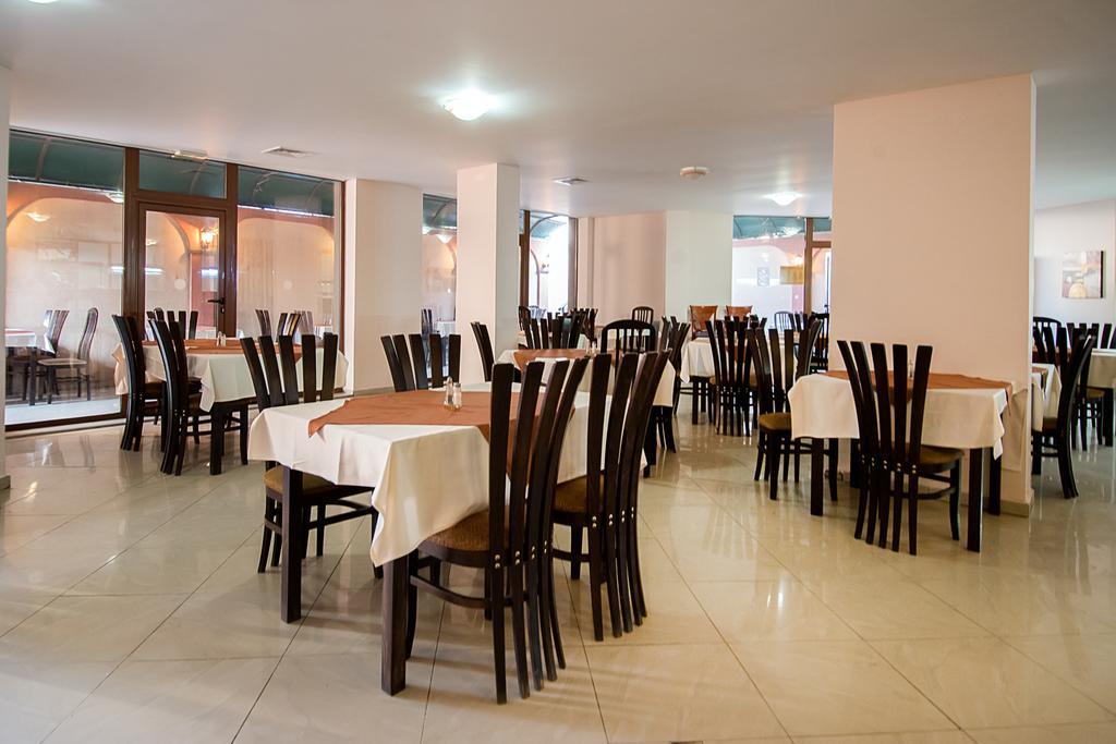South Beach Hotel - New Management And Free Beach Access Tsarevo Esterno foto